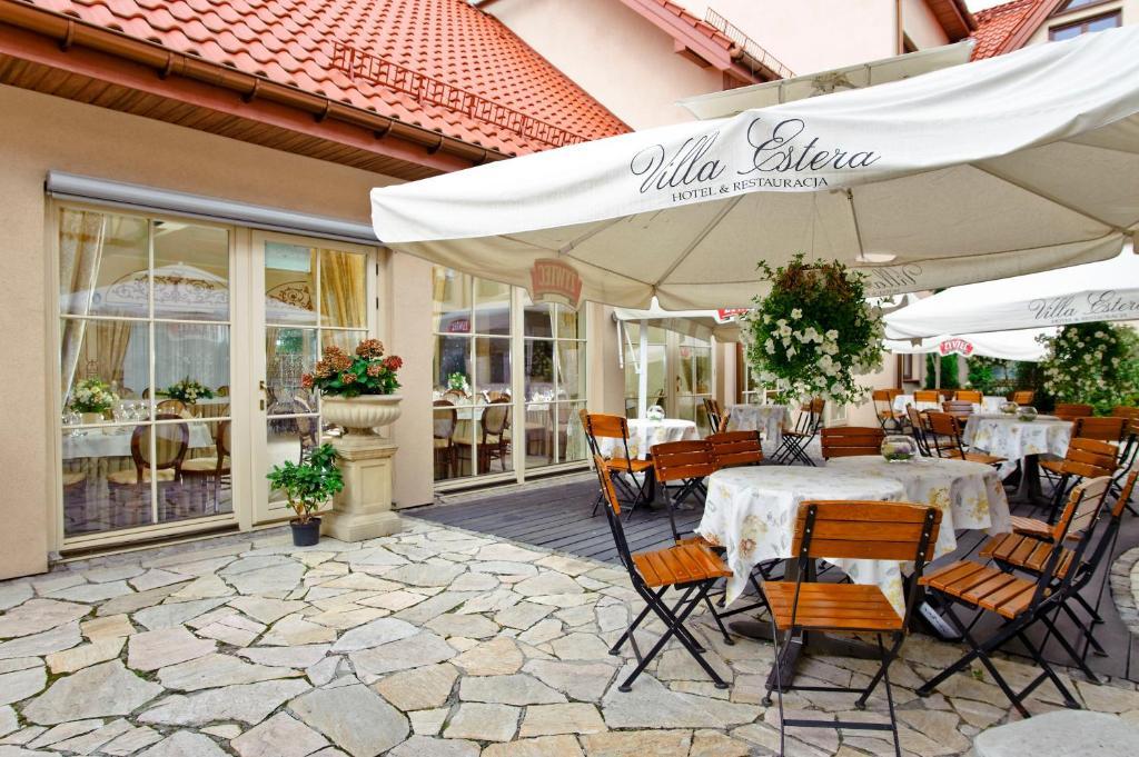 Villa Estera - Hotel & Restauracja Michałowice Eksteriør billede
