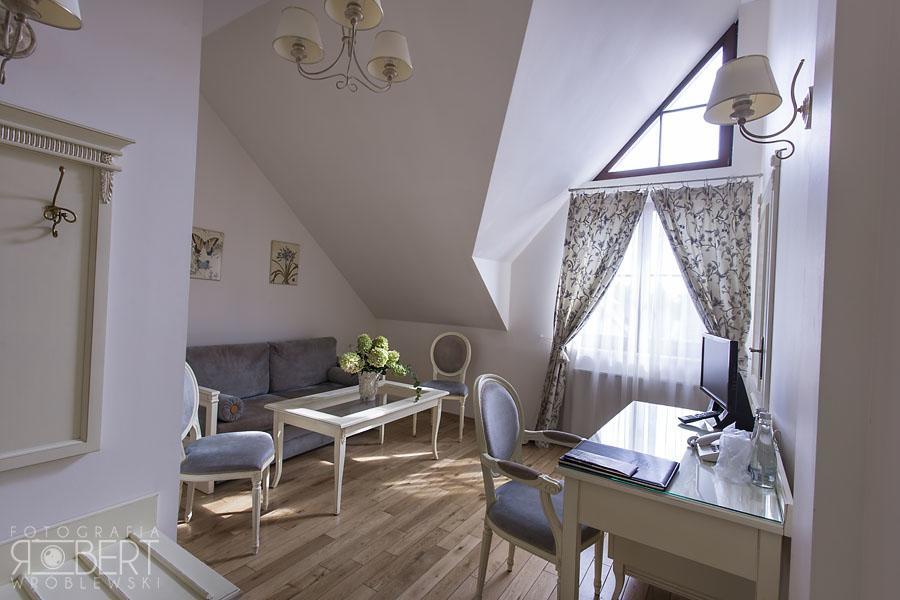 Villa Estera - Hotel & Restauracja Michałowice Eksteriør billede